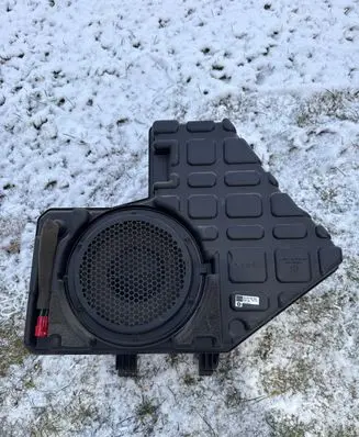 Chrysler Grand Voyager V Subwoofer speaker 05107087AE 8298AF 36670D