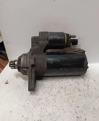 Volkswagen Caddy Starter motor 0001123020
