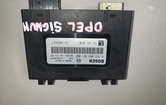Opel Signum Parking PDC control unit/module 13181070 026130004031 511995847