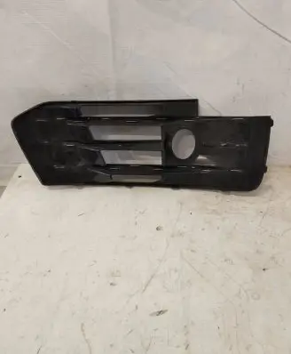 Audi Q7 4M Front fog light trim/grill 4M0807681K 908582
