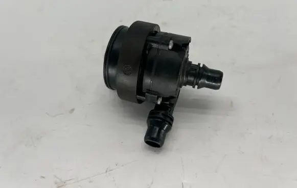 BMW 1 F20 F21 Electric auxiliary coolant/water pump 8605322