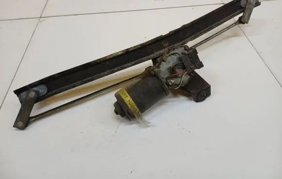 Audi 80 90 B2 Front wiper linkage and motor