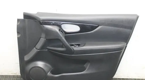Nissan Qashqai Front door card panel trim 809224EA1A