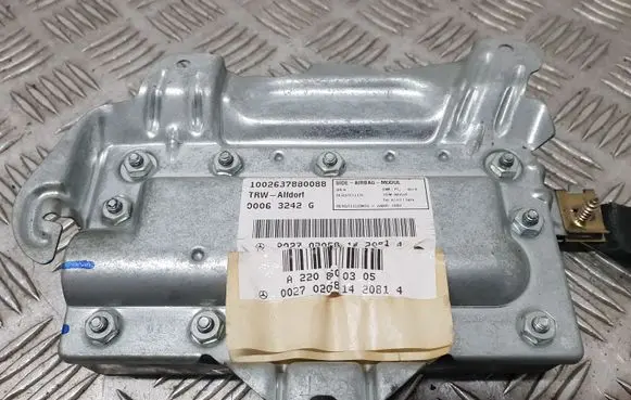 Mercedes-Benz S W220 Rear door airbag A2208600305