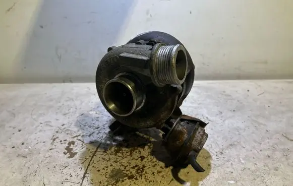 Volvo S60 Turbo 8689592