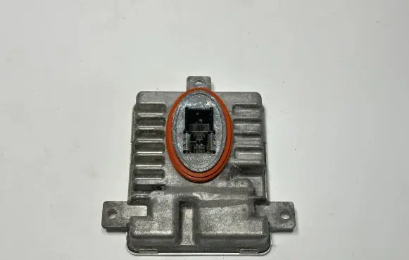 BMW 5 F10 F11 Xenon control unit/module 7237647 63117237647
