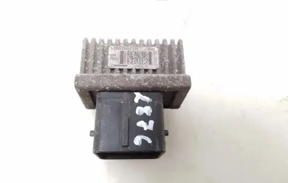 Nissan Qashqai Glow plug pre-heat relay 110678071R