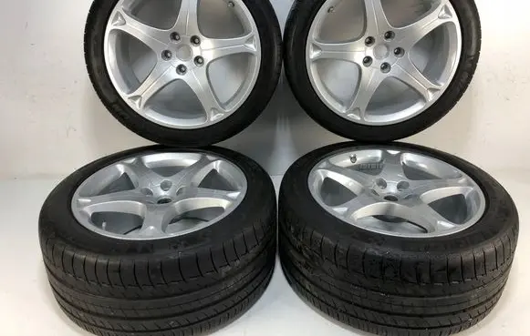 Volvo XC90 R19 alloy rim 8JX19