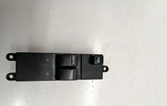 Nissan Primera Electric window control switch 25401AV620