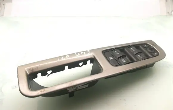 Volvo S40 Electric window control switch 30773210 03454100