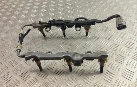 Lexus GS 300 350 430 450H Fuel injector 23250-31070