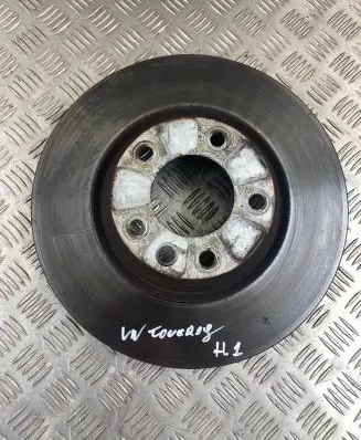 Volkswagen Touareg II Front brake disc