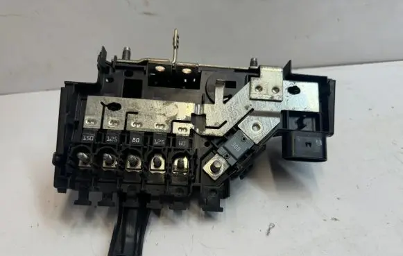Mercedes-Benz C AMG W205 Fuse module A2055407011
