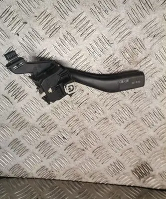 Skoda Octavia Mk2 (1Z) Indicator stalk 1k0953513