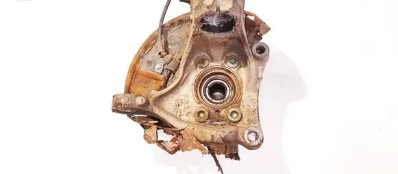 Volkswagen PASSAT B6 Front wheel hub