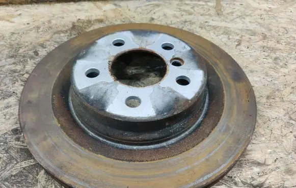 BMW 2 F45 Rear brake disc