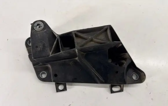 Chrysler Pacifica Radiator support slam panel bracket 68292238AB 68292238AA 68292238AC