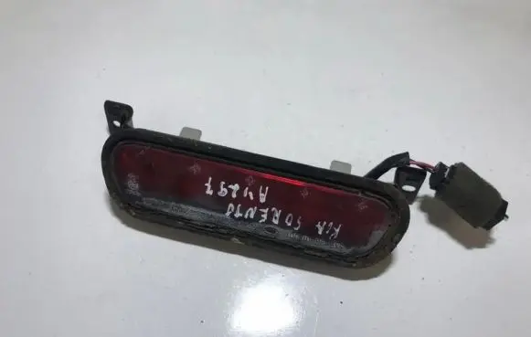 KIA Sorento Third/center stoplight 927003e0 92700-3e0