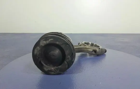 Lexus IS 220D-250-350 Piston 