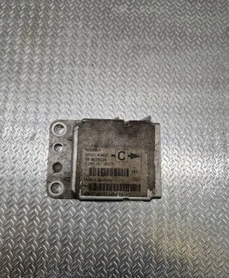 Nissan Almera Tino Airbag control unit/module 0285001361 988204U400