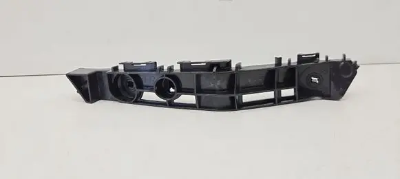 Toyota Yaris Cross Front bumper mounting bracket 525350D320