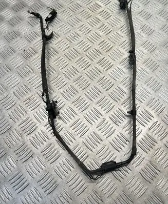 BMW 5 F10 F11 Windshield washer fluid hose 7205117