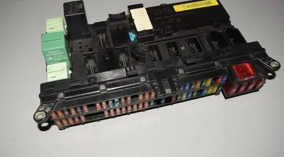 Land Rover Range Rover L322 Fuse box set 8380407
