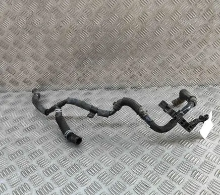 Audi e-tron Engine coolant pipe/hose 4KE819885B