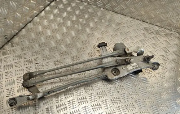 Peugeot 308 Front wiper linkage and motor 9810327980 3397021828 0509141311