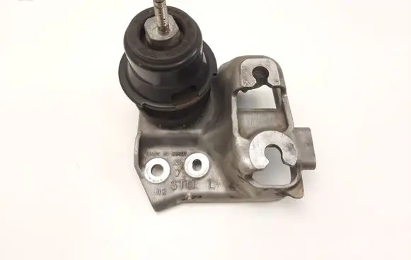 Subaru Legacy Engine mount bracket 090605304L STDL