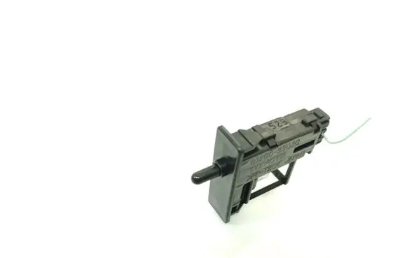 Toyota Avensis T250 Glove box light 8126033030
