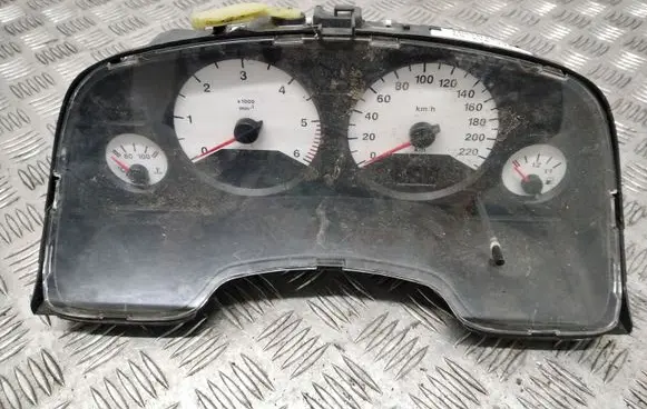 Opel Zafira A Speedometer (instrument cluster) 09228772