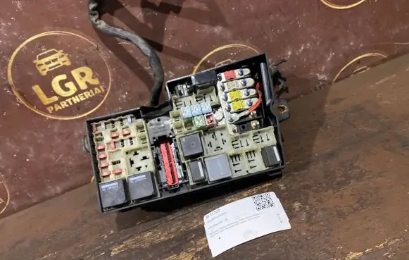 Ford Focus Fuse module 3M5T14A067BC