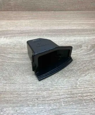 Mercedes-Benz E W211 Rear door ashtray A2118100233