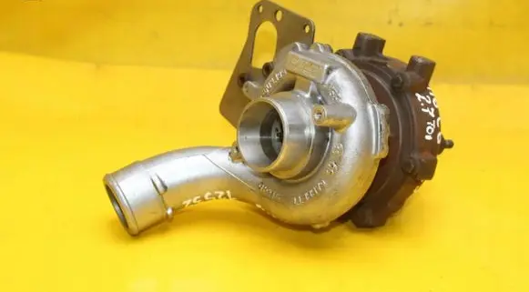 Audi A6 S6 C6 4F Turbo 059145721E