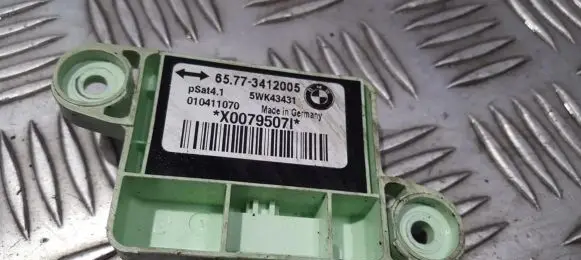BMW X3 E83 Airbag deployment crash/impact sensor 65773412005 65.77-3412005