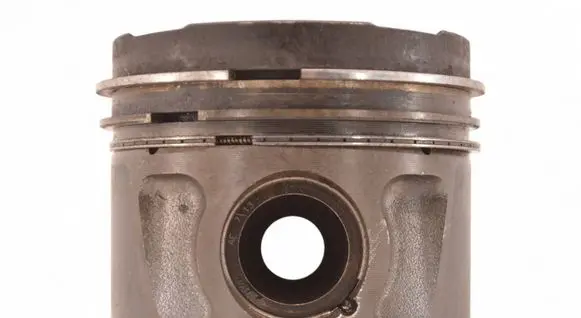 Jeep Grand Cherokee Piston 68147228AA