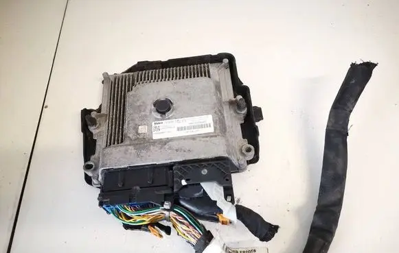 Opel Crossland X Engine control unit/module 9819269980