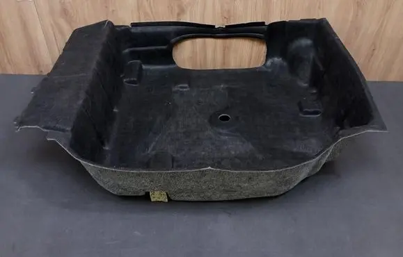 Mercedes-Benz E A207 Trunk/boot lower side trim panel 2076901441 A2076901441