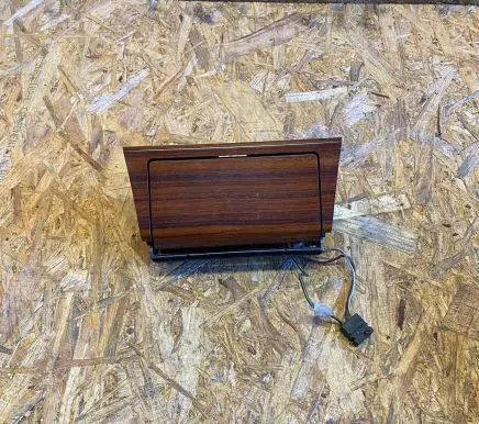 Mercedes-Benz E W124 Car ashtray trim 