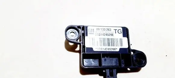 Opel Zafira A Airbag deployment crash/impact sensor 09133263 5wk42856
