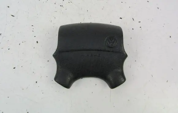 Volkswagen Golf III Airbag cover 