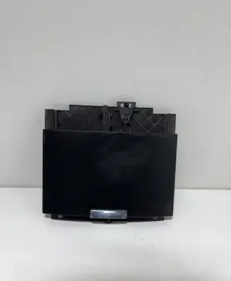 Volkswagen Touareg I Ashtray (front) 