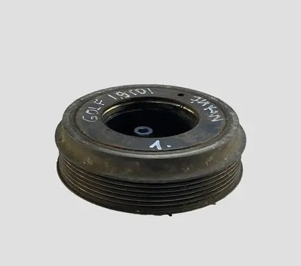 Volkswagen Golf V Crankshaft pulley