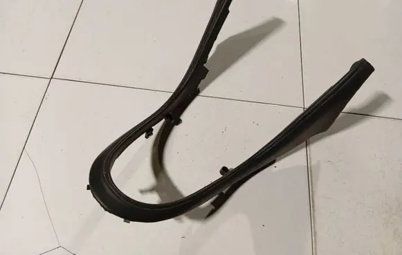 Mercedes-Benz CLS C219 Other interior part E048844121 E0488.441.21