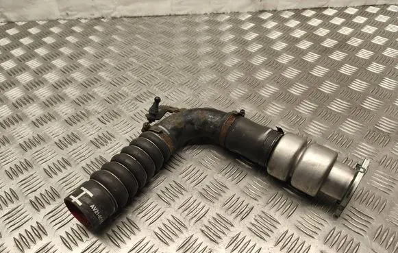 Ford Fiesta Air intake hose/pipe AV216C646AD