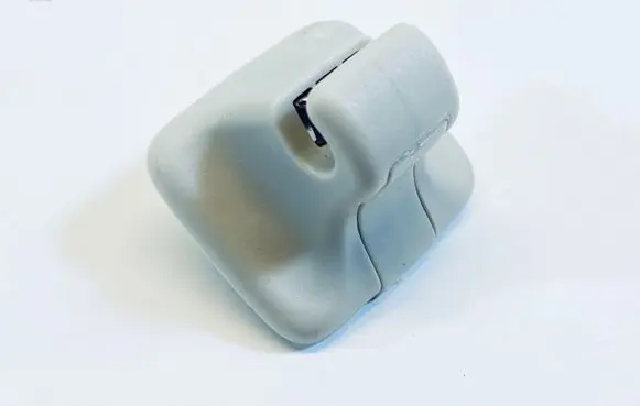 Sun visor clip/hook/bracket