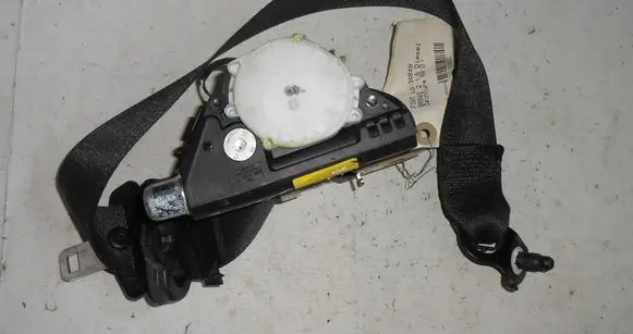 Fiat Bravo Front seatbelt 07353846530