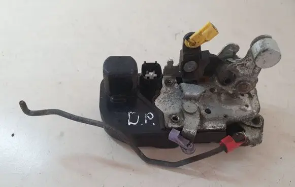 Chrysler Grand Voyager IV Front door lock