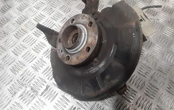 Volkswagen Polo Front wheel hub spindle knuckle
